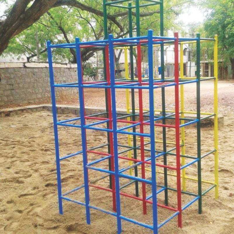 UNITED SQUARE CLIMBER